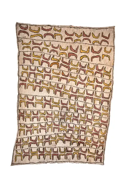 Australian Indigenous (Aboriginal and Torres Strait Islander) artwork by ELIZABETH GUHO (OWKEJA) of Omie Artists. The title is Mahudan’e – Pig’s Tusks (Traditional Ömie Wealth). [OM10-085] (Natural Pigments on Nioge (Barkcloth))